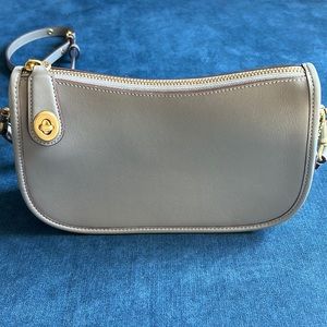 Coach Swinger Bag